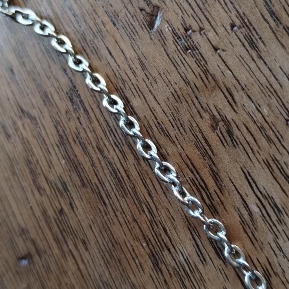 18 Inch Chain - Picture 3 of 3